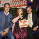 HC Strache und Norbert Hofer mit Fan