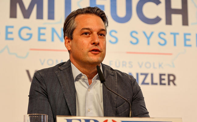 Bild zeigt Stadtrat Dominik Nepp
