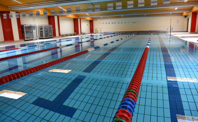 Sympolbild Schwimmbad